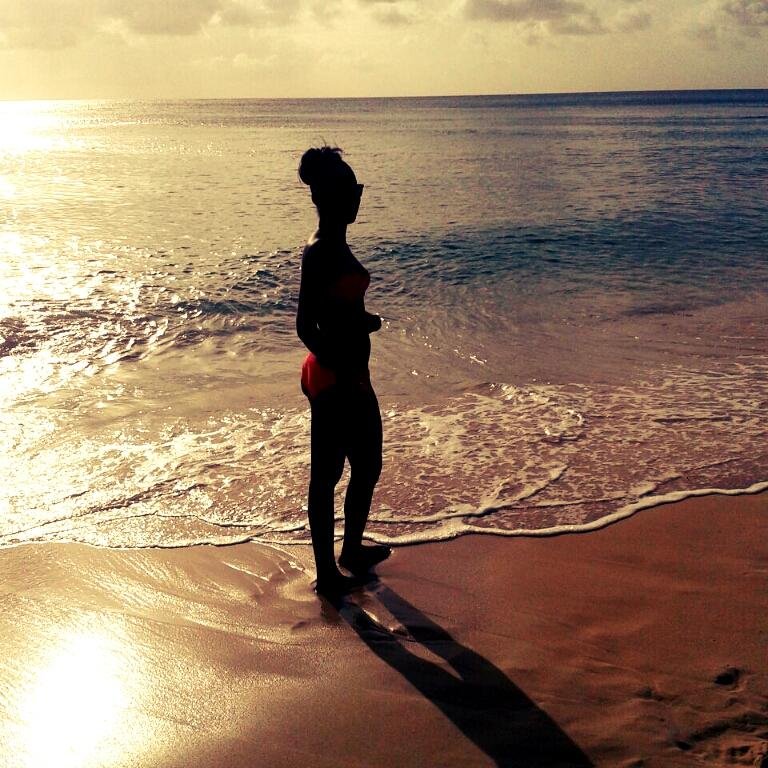 resey_'s profile picture. :D...IG: resey_