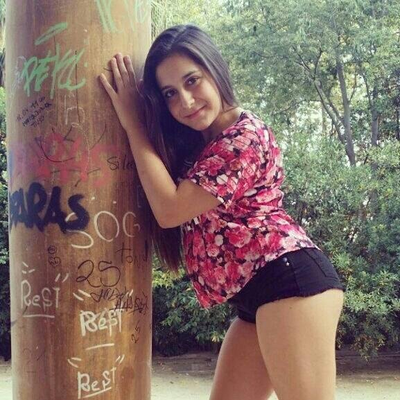 Me odia , Me envidian, Me quieren entre sus piernas