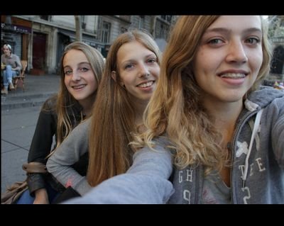 there are so many beatifull reasons te be happy