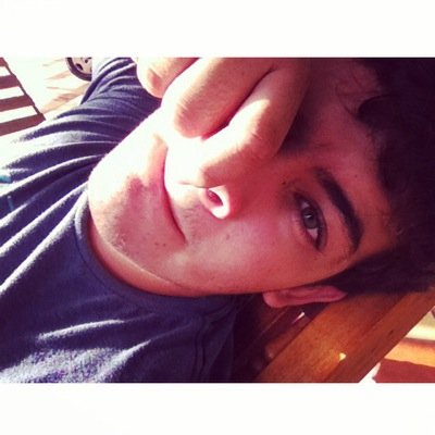 Hola amor de mi vida, te amo demaciadicimo mi gorrdohermoso :3 - Tu novia. / Cuenta personal. Cuenta Pública; @Soy_Mg