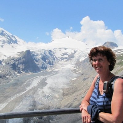 Trotse moeder en oma. High Care Neonatologie en Kinderverpleegkundige Dijklander Ziekenhuis Hoorn. Es-bassist en Geocaching.