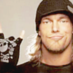 Twitter for the official fansite of Adam 'Edge' Copeland!
FOLLOW EDGE @EdgeRatedR