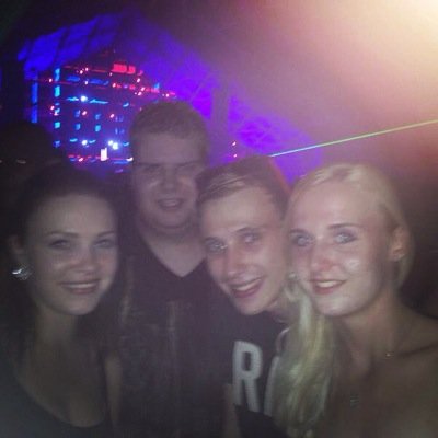 Music, party and friends! ❤️