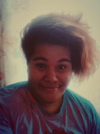live every moment
laugh everyday
love beyond words
:*