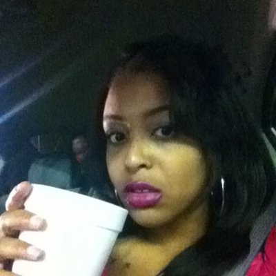 1/2 of the douglass circle Something like a boss, purely grown woman, 100% classic... Somethin like a MODERN PINUP