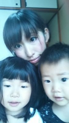 57668acf8d094b9's profile picture. 