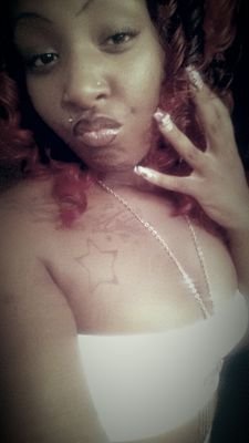 Just living life like fuck it tryna make a dolla outta 15 cents 20yrs young and I'm with tha shits....follow me=)
