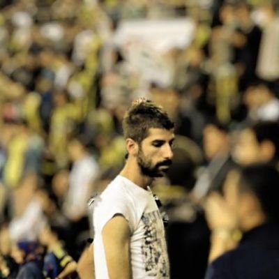Biz hayatta en çok Fenerbahçe'yi sevdik....!