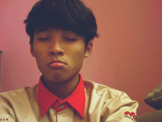 AdeHenry2's profile picture. Semua bisa terjadi asal kita mau berusaha