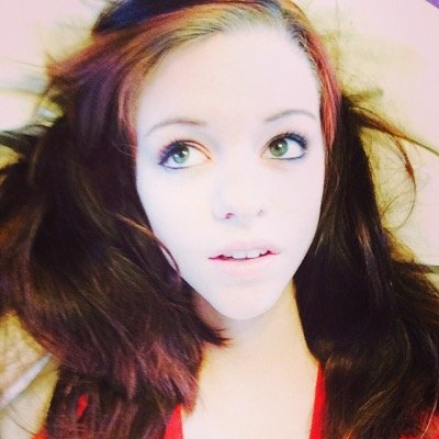 EpicallyRandom2's profile picture. been a parawhore since '08. I love paramore & Hayley Williams. My dream is to Sing playing god with her, my fave paramore song :D