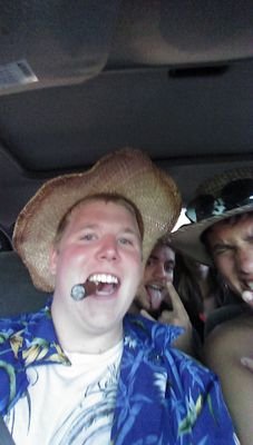 robzumo's profile picture. Drinking every night because we drink to my accomplishments.