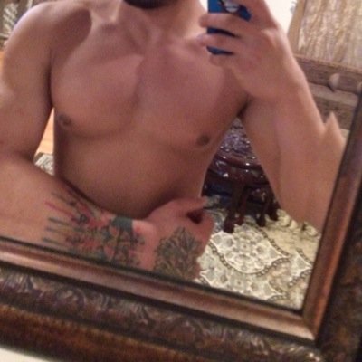 zuzu_Pale's profile picture. 