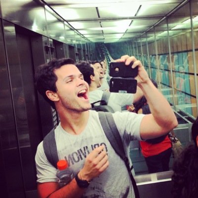 Disciple of Christ, medical student, exchanger, photographer on weekend, wannabe surfer and the rest is only variant of that ;)