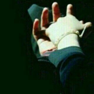 الله يحبني جآبكِ ليّا ،sara__am98@ (=|  ♡.