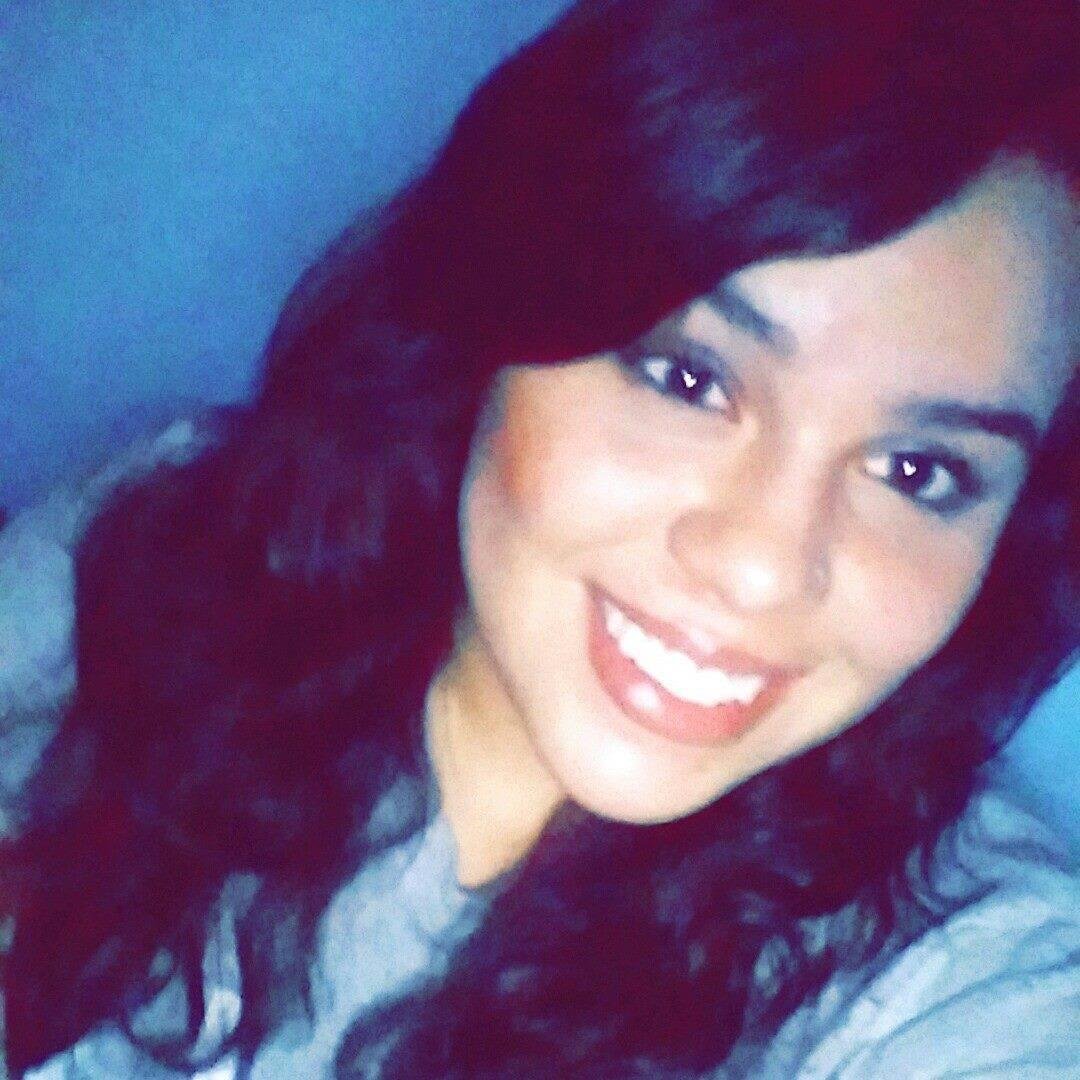 sanndyortiz's profile picture. No soy la típica mocosa que trabaja en PPT(Papi paga todo). Diseñadora de arte digital