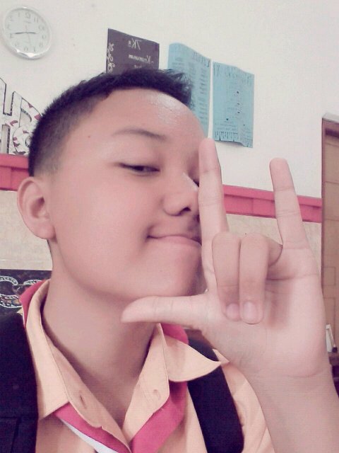 Love your life with free yourself. I'm Ipang Hawk and these are my tweet follback ? just mention