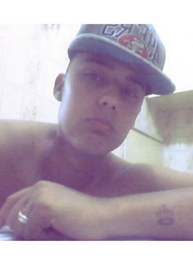 Menino sonhador , nunca desisti do seu sonhos ! ;)