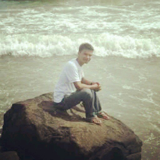 BksEri's profile picture. Hidup adalah perjuangan,,,,,