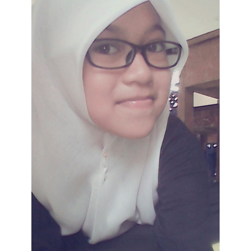 dwita_am1's profile picture. 