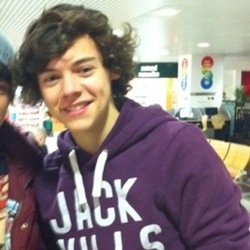 bfans1d's profile picture. DEEM RT PRA AJUDAR NA VOTAÇÃO