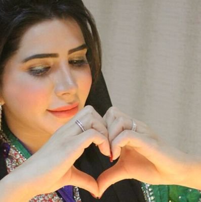 ‏‏‏‏# جنون أُنَثى عشرينّيه ؛ يِستميلها الحَرف الفَصيح ستتركـ هنا الكَثير تحت مقولة  { زَاحم الشَّر بـ الخير }
 Dammam