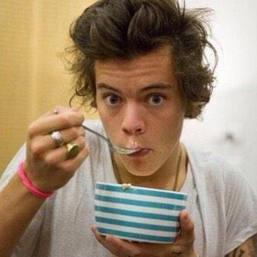 0/5 • 21 • Girl •  Forever unnoticed @Harry_Styles •