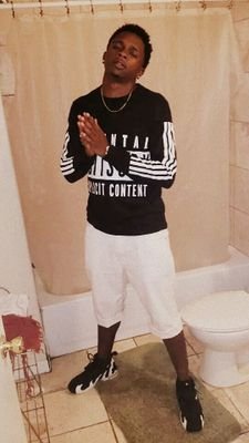 I LOVE WHO I AM N IF GOD LOVE ME WHO CAN HATE ME. I'M A STRONG PERSON N ILL DO ANYTHING TO KEEP MY FAMILY HAPPY