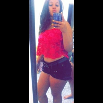 Pois quando a gente se entrega pra vida, a vida só nos devolve coisas boas, e ela me deu você. ♬♪♡