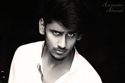 facebook/Mian HoCnaNe Rabiul Instagram/hocnane_rabiul http://t.co/5KRiMINd3R Soundcloud/huxi.rabiul Whatsapp/Viber/Line/+923339707395
