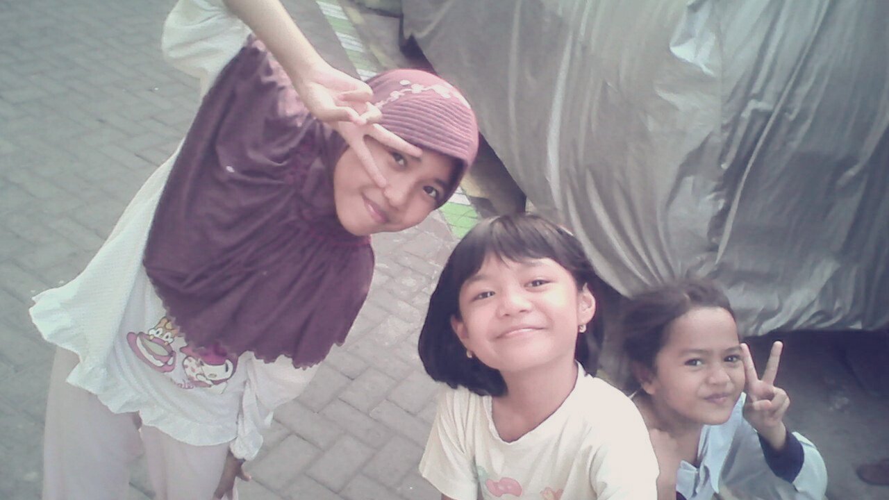 Vinniq Rawina Alifia|24 April 2002|Muslimah|Alumni SD Muhammadiyah 20 SBY