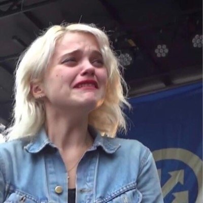 yikkess's profile picture. Demasiado drama existencial