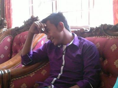 amier_riza's profile picture. I love my mother. I love my father. Always keep loving them until my last breath. #Barcelona.