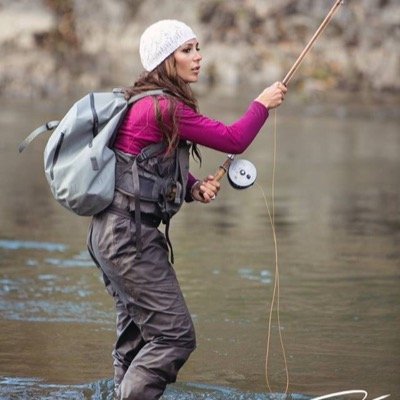 Chasing dreams, 🎣, 🏹, & ☀️ year round in 🇨🇦& 🇦🇺w/ my 🐕 Fly-fisher, podcaster, traveller, business woman, closet dirtbag. https://t.co/B3kgQ3IFco