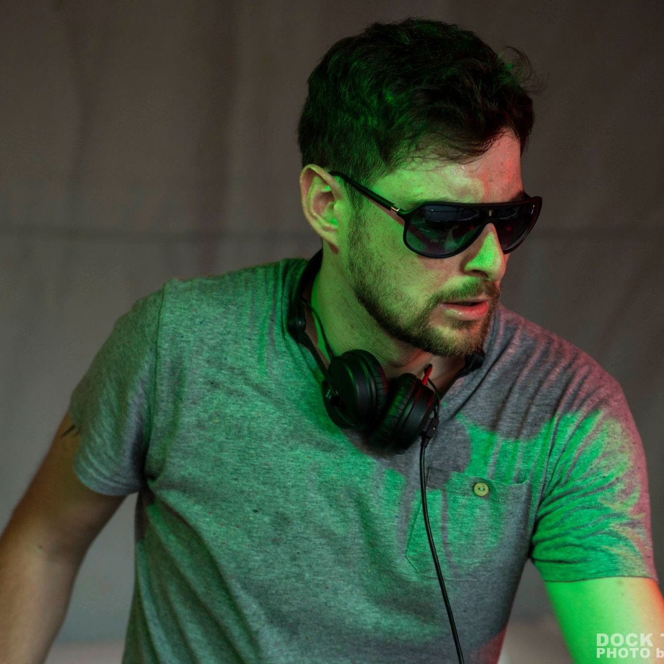 Dj Flesh born and named Ales Fritz has been djing since 2001. Techno, Tech-house and deep house describes his the most prefered music genres.