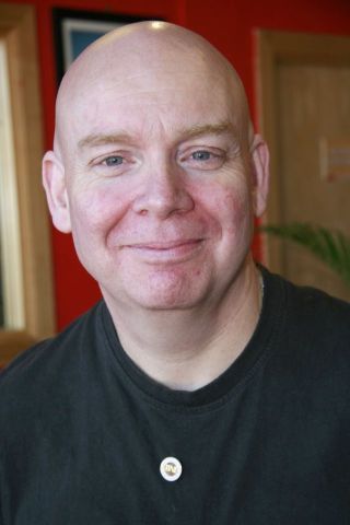 I am a retired professional hypnotherapist. THIS PAGE IS NOT AUTOMATED! Genuine posts by me in person in real time - sharing wisdom & amusement