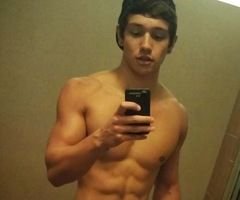 follow me you sexy and filthy girls/women xxxx    add my kik    13snowlingt