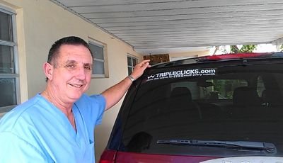 Cubano 21 ano en miami.Trabajo departamento de salud.tecnologo de rayos x