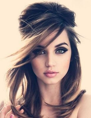 I am Luna.Child of the Moon goddess.New to the world.Lost. (RP |+21|OC|Single)