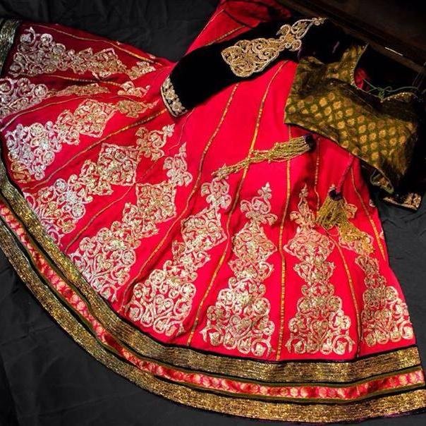 we making exquisite collection of Brocket jacquard, viscose,velvet,net,digital print,embroidery