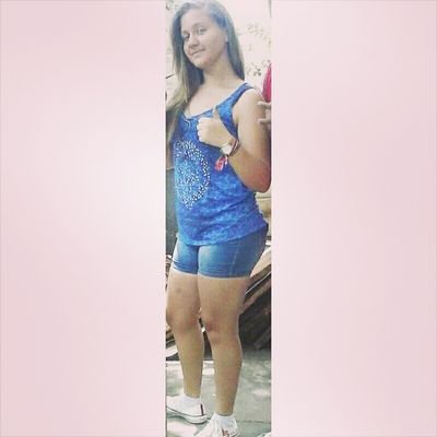 Selenator, lovatic, arianator, directioner  e belieber,  @selenagomez, @ddlovato my lives
