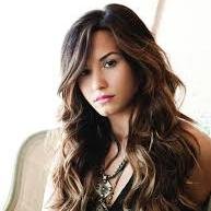 selenozsy's profile picture. 