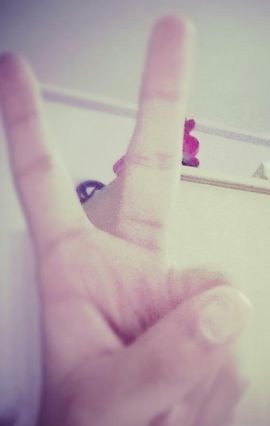hey guys
second twitter account
main account   _aishi_06
so yeah..btw,i'm imperfect you so dun judge me on my pics/selfie
