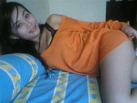 say nggak suka sama yang namanya pembohong...karena saya telah pernah di bohongi.... so.... kalau ingin dekat please jangan boongi aku.....