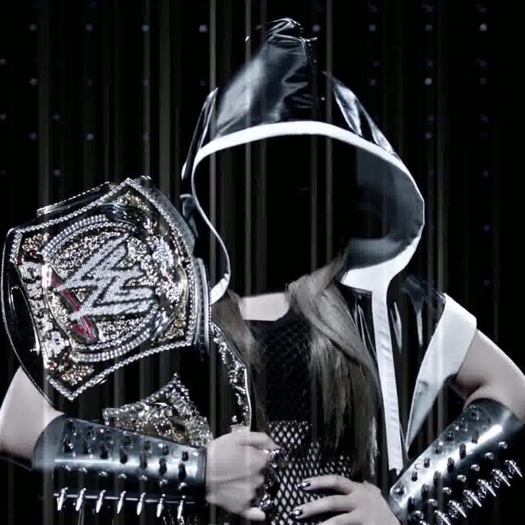 callmeGZB's profile picture. This is for all my bad girls around the world. Not bad meaning bad but bad meaning good, you know. Let’s light it up and let it burn like we don’t care.