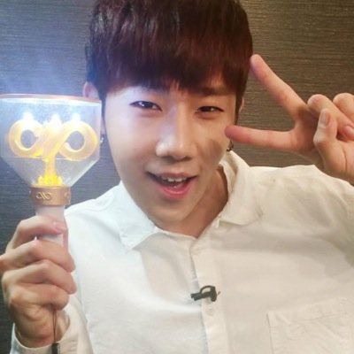 Sungkyu Jpn おもしろメガネはこれでしょうか ㅋ 3タイプあるようです ダイソー 100均 で買えますよ Http T Co K261en7su5