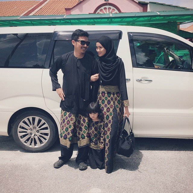 ChantikaHapsah's profile picture. kajian tweet islami | #BidadariShalihah | kecantikan wanita terletak pada sejauh mana ia menahan HIJAB & menjaga dirinya dari FITNAH | #AkuCintaIslam