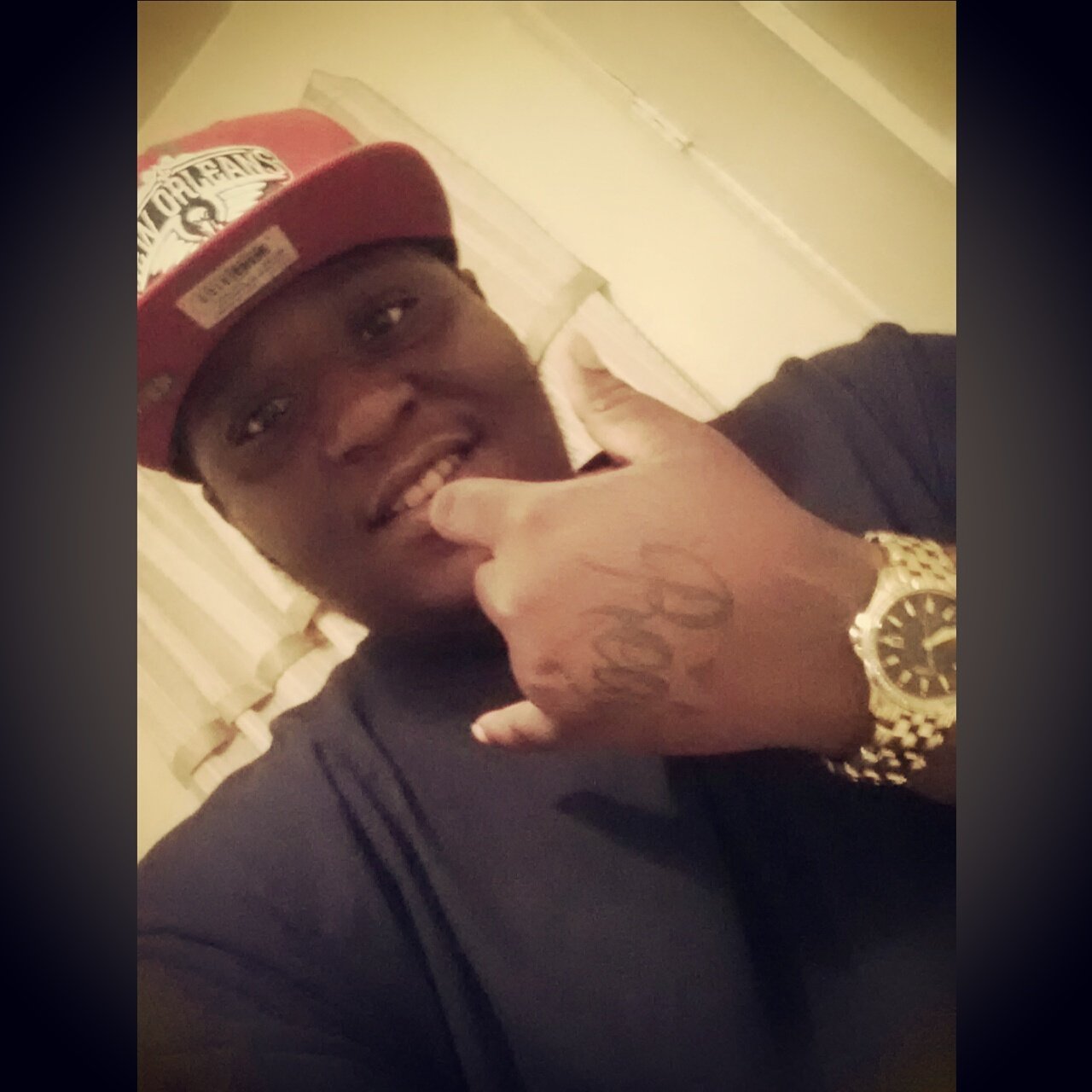 DATUGLYNIGGA_'s profile picture. the hood losing too many real niggas to be worried bout you bitch niggas RIHEAVEN TEV ,!!!