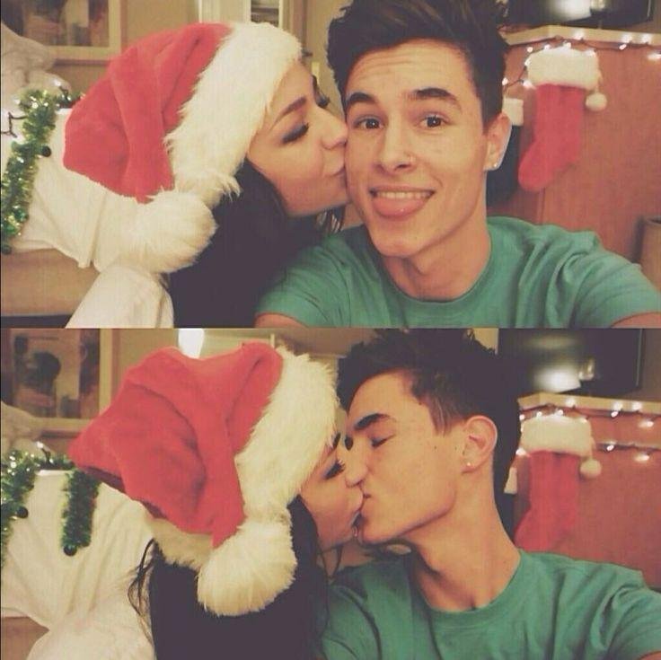 KicnLawlcyPL's profile picture. I'm in love with a girl. Her name starts with an a and it ends with drea. She's mine so yeah, back off.
Master. ~pleasure land~