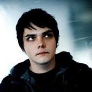 Hi, I'm Gee. I'm probably studying and hiding in the library.