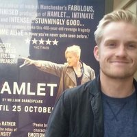 Dean Gregory actor  (@michael41614239) 's Twitter Profile